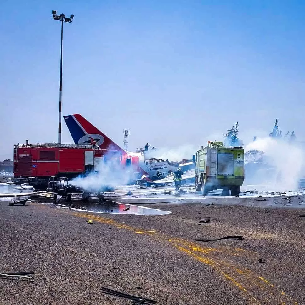 إسرائيل تقصف مطار صنعاء الدولي وتدمّر  آخر طائرة عاملة فيه