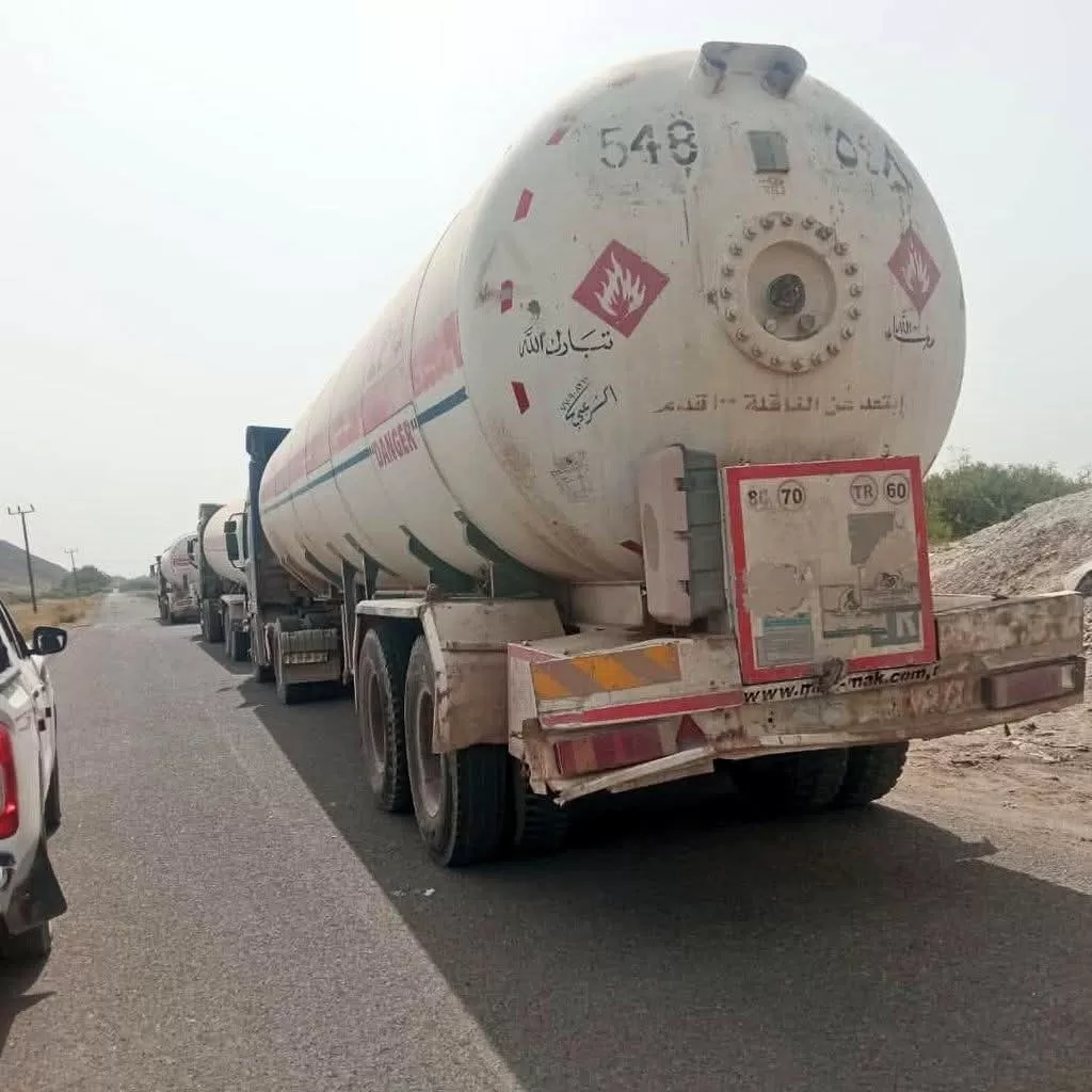 حصة محافظتي عدن ولحج من الغاز هربت لمناطق سيطرة الحوثي حسب مصادر محلية