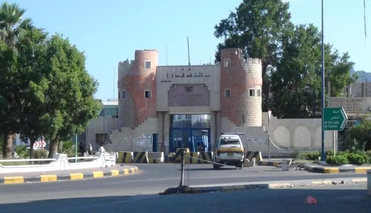 بيان توضيحي صادر عن إدارة أمن العاصمة عدن بشأن واقعة مسجد عمر بن الخطاب