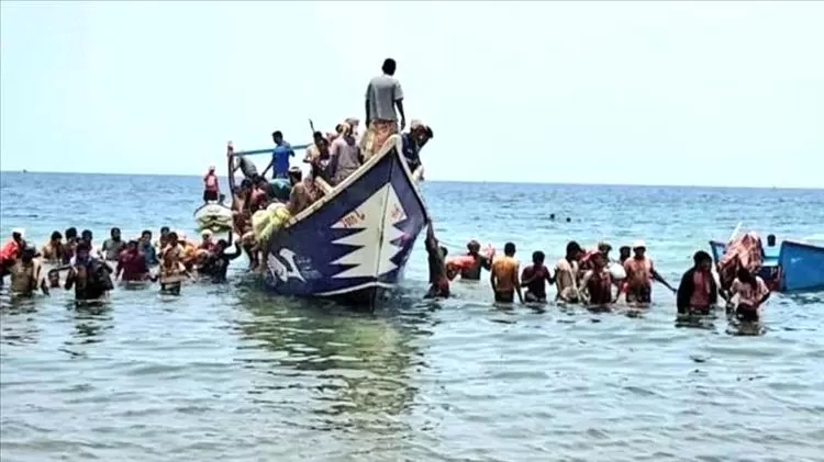 عودة عدد هائل من الصيادين إلى الخوخة عقب احتجازهم في إريتريا ومصادرة قواربهم