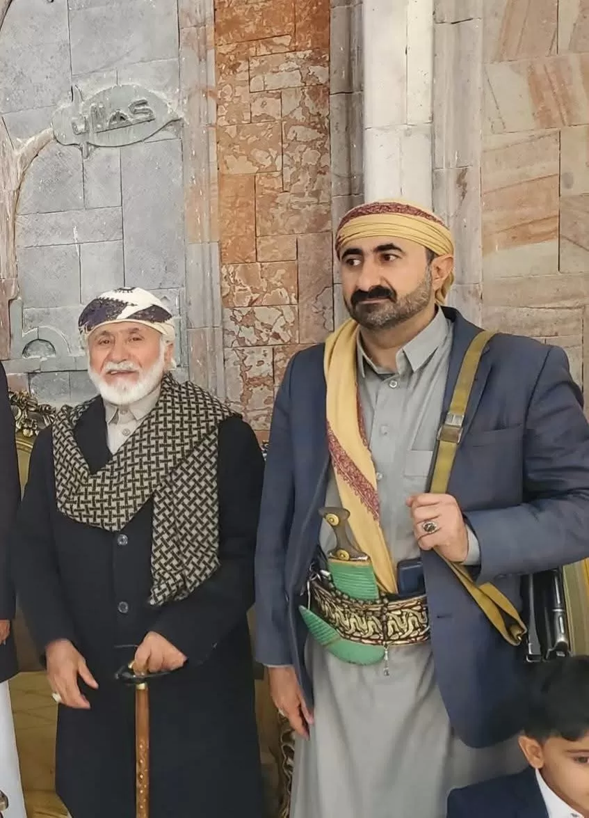 ادارة التحرير لصحيفة بحر العرب - تعزي الشيخ / مراد حنش