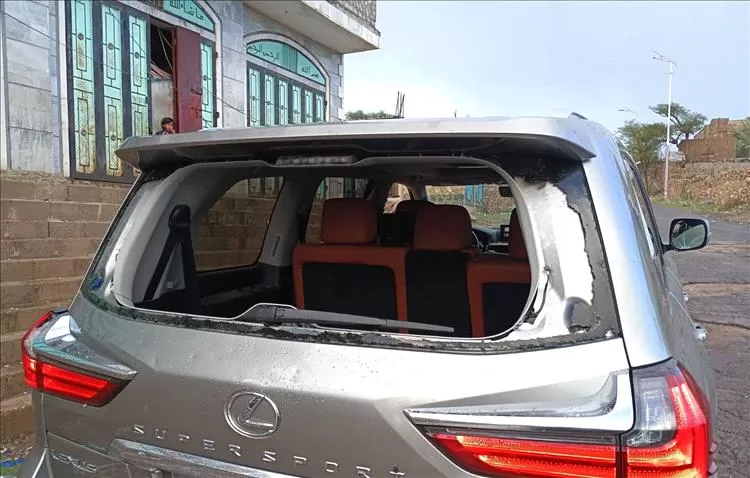 تضرر مئات السيارات بسبب أحجام البَرَد الكبير في التربة