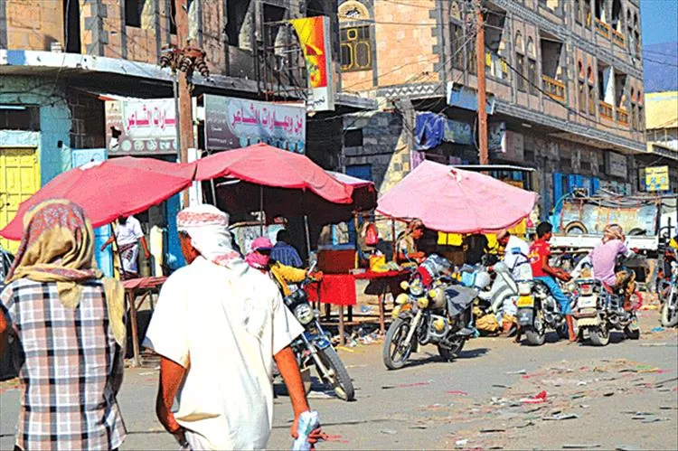 مجهولون يهاجمون مواطناً في لودر وتسلبه ملايين الريالات