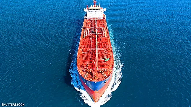 مطالبات لتحقيق دولي.. ناقلات غربية تهرب نفطا للحوثيين