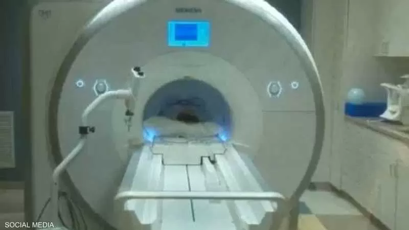 وفاة رجل بعد أن جذبه جهاز الرنين المغناطيسي في نيويورك
