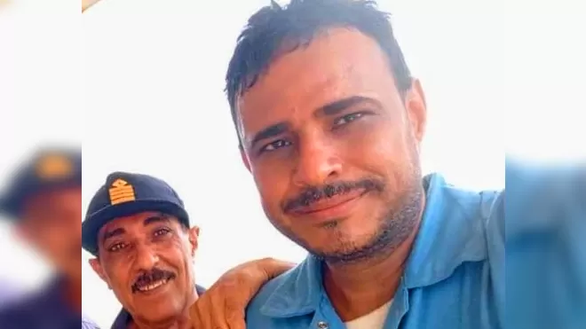 إسوة عدنية تستغيث بالحكومة والمنظمات الدولية للافراج عن ابنها القابع في السجون الايرانية