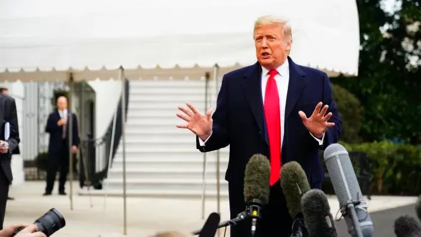 واشنطن ترحل مهاجرًا يمنيًا إلى سجن شديد الحراسة في إسواتيني الأفريقية