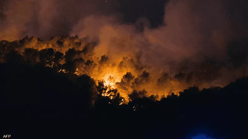 فرنسا.. حرائق ضخمة تلتهم آلاف الهكتارات بجنوب البلاد