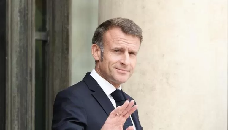 منعطف حاد في الأزمة الفرنسية الجزائرية