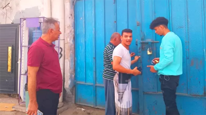 إغلاق محالات تجارية وأفران في مديرتي المعلا والمنصورة لعدم استجابتهما للتسعيرة الجديدة