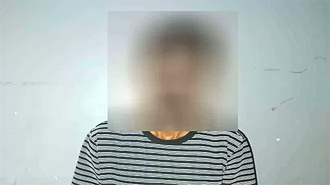 اليمن : أمن عدن يلقي القبض على مطلوب للعدالة بتهم سرقات متعددة