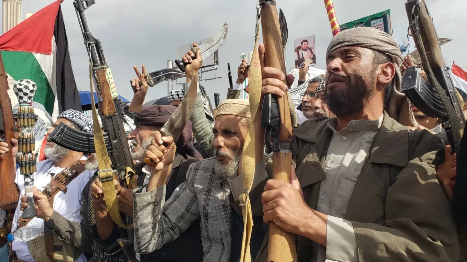 اليمن: تعاظم الدور القمعي لنجل مؤسس «الحوثية»