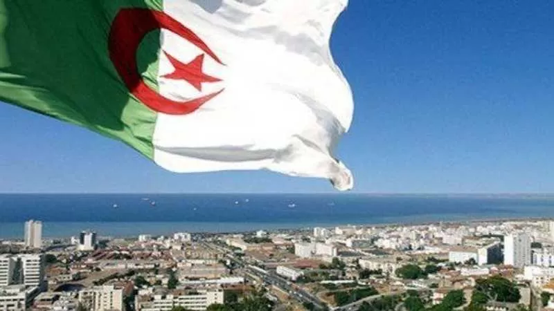 الجزائر ترفض "رفضا قاطع" إجراء وزارة الخارجية الفرنسية