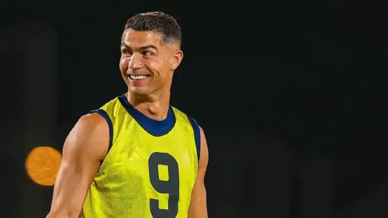 5 لاعبون يهددون بخطف جائزة كريستيانو رونالدو