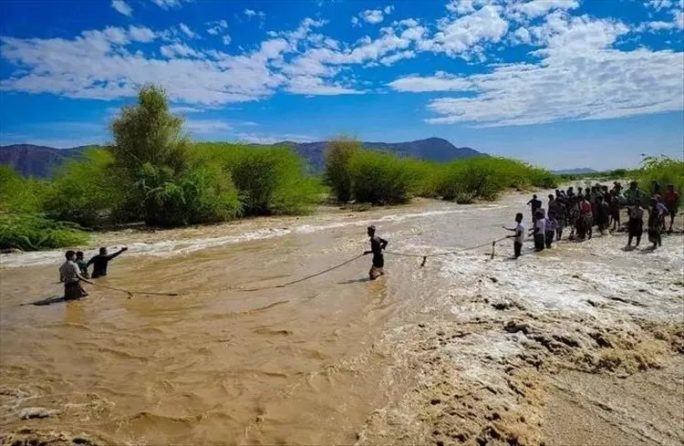 الأمم المتحدة: مقتل وإصابة 170 شخصًا وتضرر أكثر من 125 ألف شخص جراء سيول الأمطار في اليمن