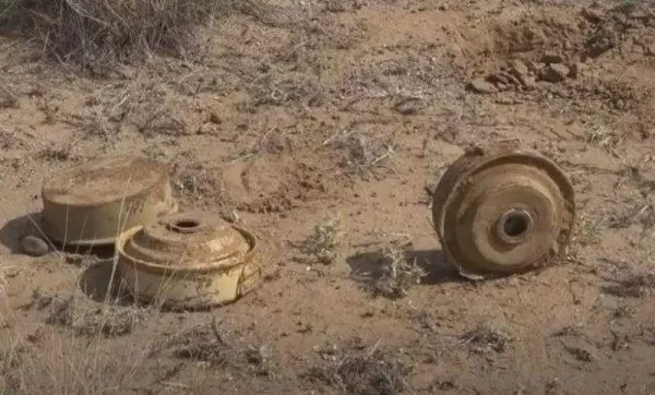 اليمن: انفجار مقذوف حوثي يودي بحياة طفلين ويصيب جدتهما في رأس العارة في لحج