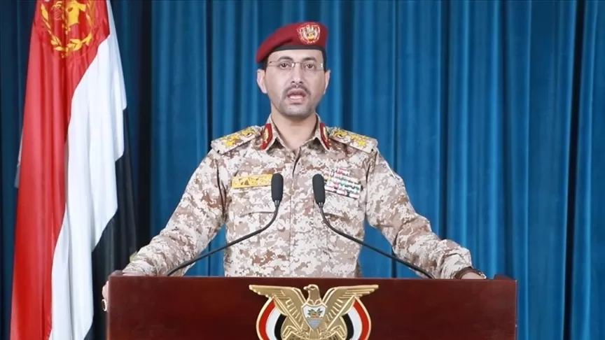 الحوثيون يعلنون استهداف مواقع إسرائيلية وسفينة في البحر الأحمر