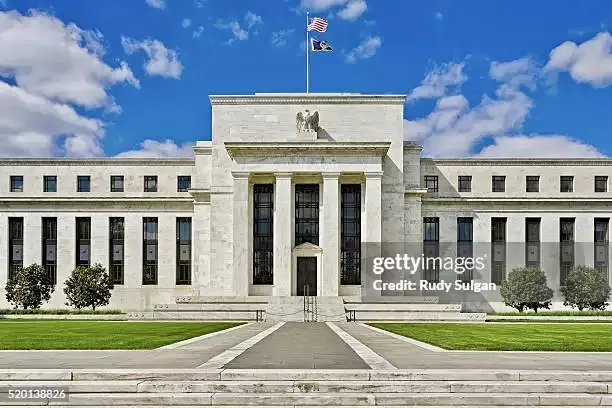 أسواق العالم على صفيح ساخن – أسبوع حاسم أمام التضخم والفائدة