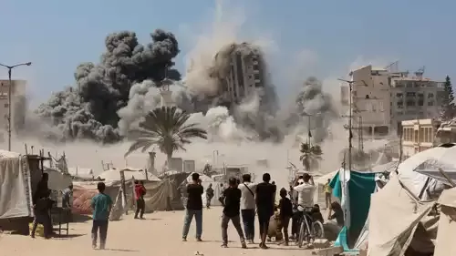 إسرائيل يأمر سكان غزة بالإخلاء الفوري قبل شن الهجوم