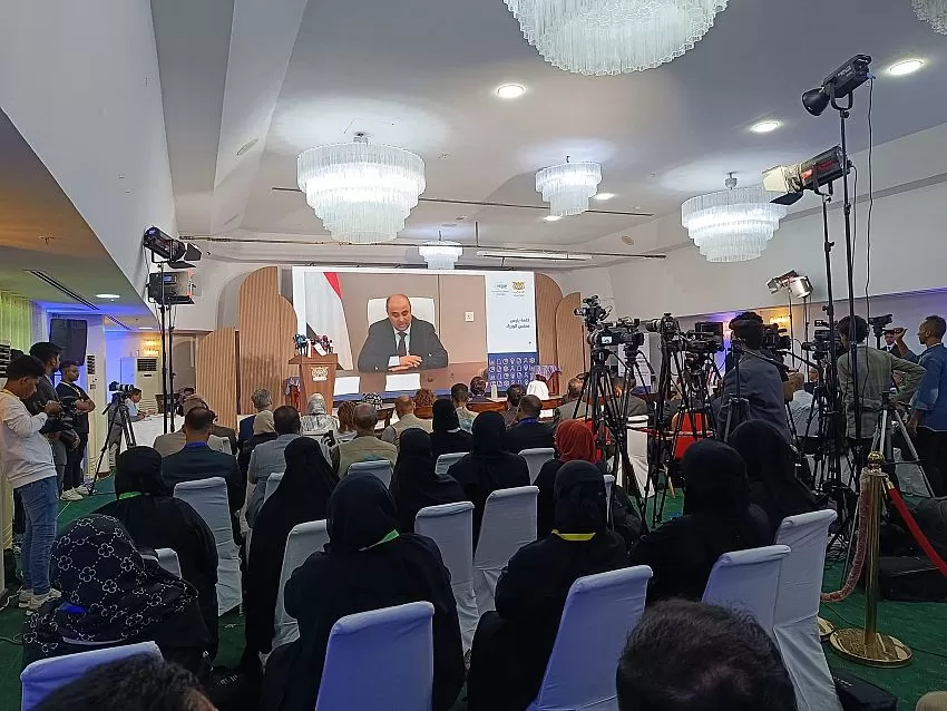 اليمن: رئيس الوزراء يدعو أبناء حضرموت إلى نبذ الخلافات والالتفاف حول مشروع جامع يعالج