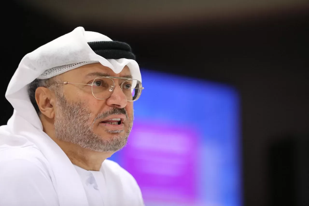 قرقاش يؤكد "الامارات تقف مع قطر بشكل "مبدئي"