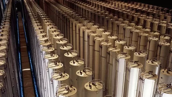 كوريا تكشف عن مخزون من اليورانيوم عالي التخصيب في بيونغ بانغ