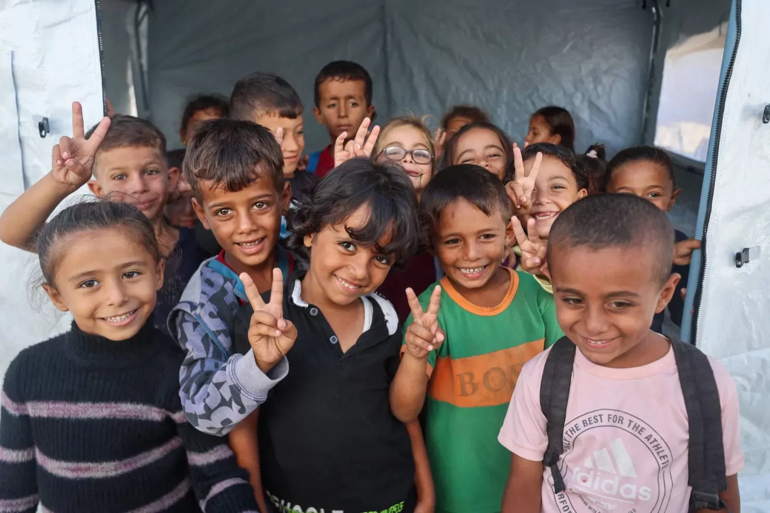 اليونيسف تحصي 64 طفل قُتلوا وأُصيبوا بعاهات في غزة