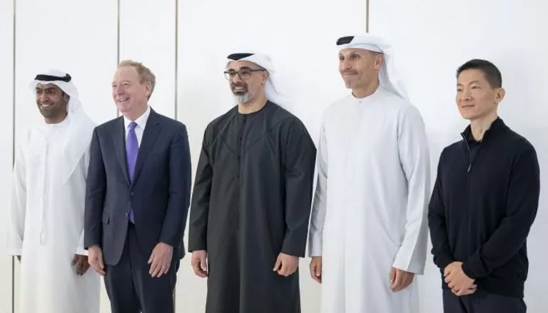 مايكروسوفت تستثمر 15.2 مليار دولار في الإمارات لتطوير الذكاء الاصطناعي