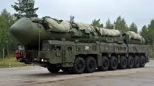 موسكو تتحدى واشنطن.. أنظمة دفاع روسية تصل إلى فنزويلا