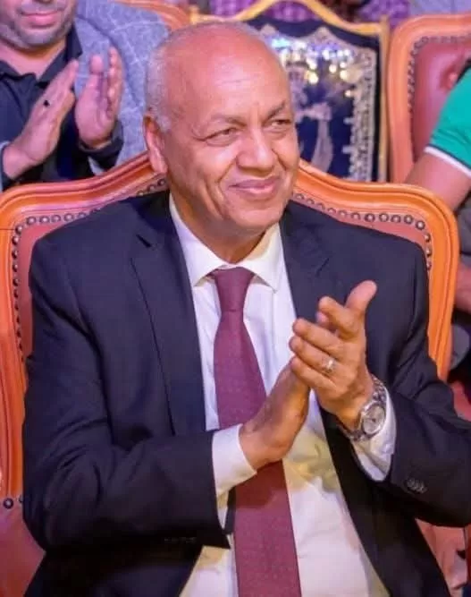 هيئة تحرير صحيفة بحر العرب تهنئ النائب مصطفى بكري بمناسبة فوزه بعضوية البرلمان