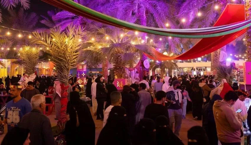 أسبوع الثقافة اليمنية بالرياض يواصل جذب الزوار في يومه الخامس