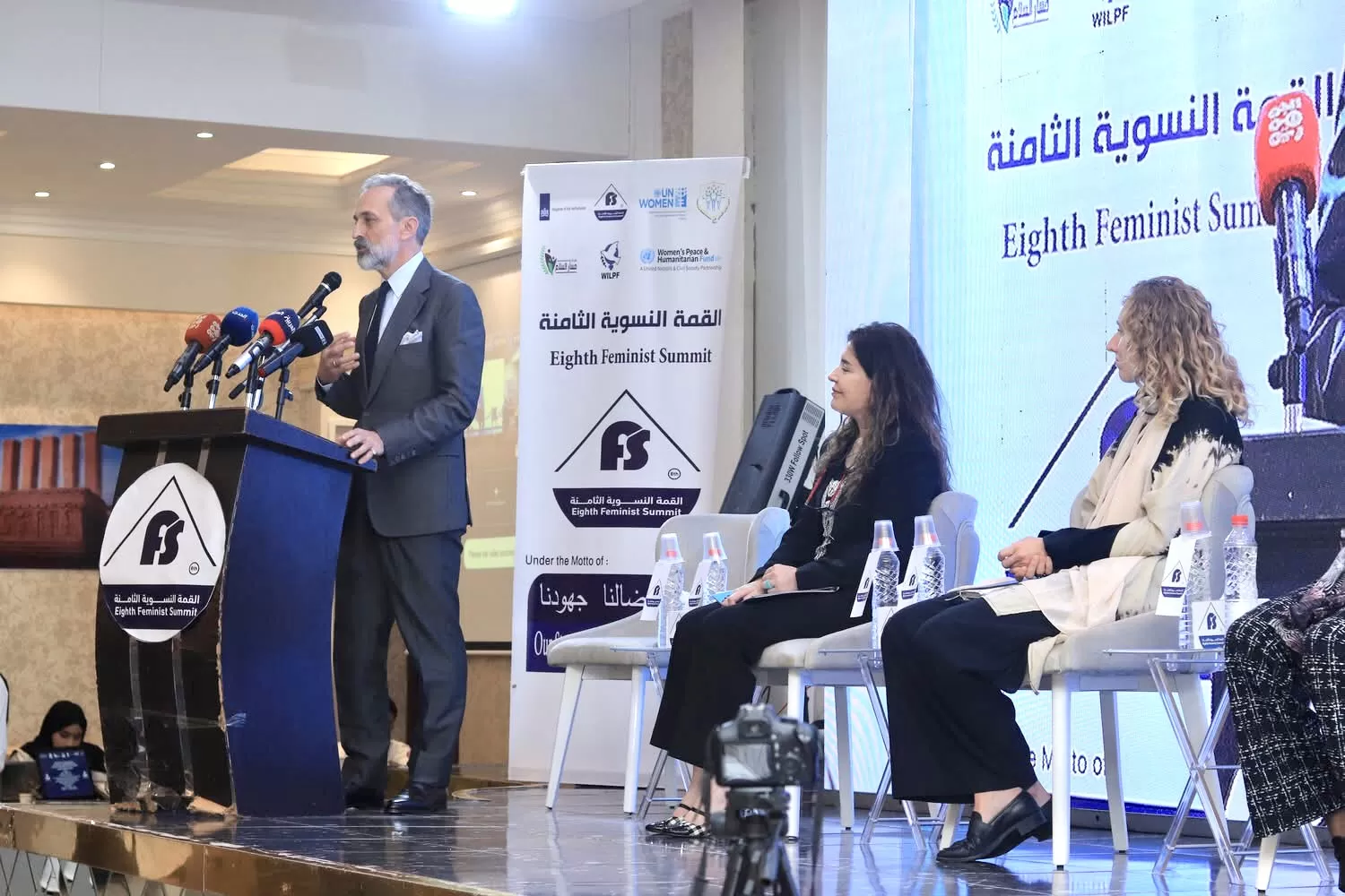 في القمة النسوية الثامنة: الأمم المتحدة تشدد على توسيع دور النساء في بناء السلام باليمن