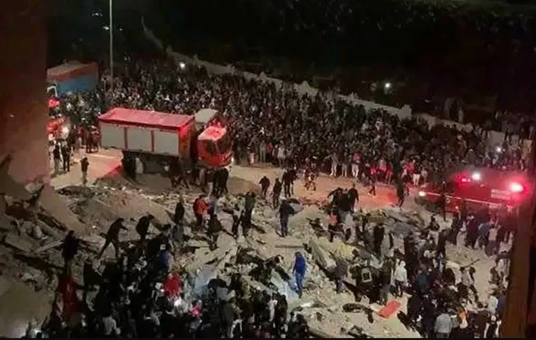 المغرب تُعلن عن 19 قتيلا وجرحى إثر انهيار مبانٍ سكنية