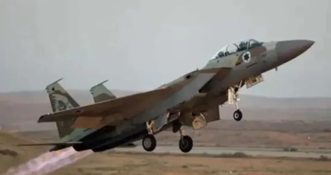 طائرات إسرائيلية تحلق في سماء سوريا