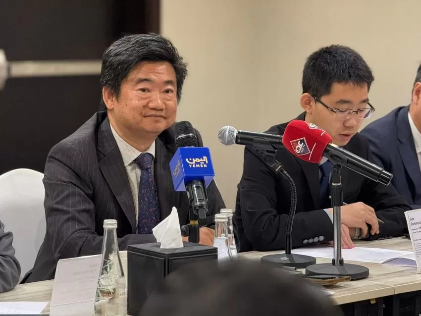 القائم بأعمال السفارة الصينية يؤكد دعم بكين لاستقرار ووحدة اليمن