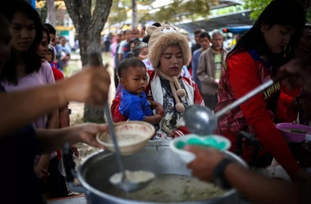 تايلاند تفرض حظر تجول مع تصاعد المواجهات الحدودية مع كمبوديا