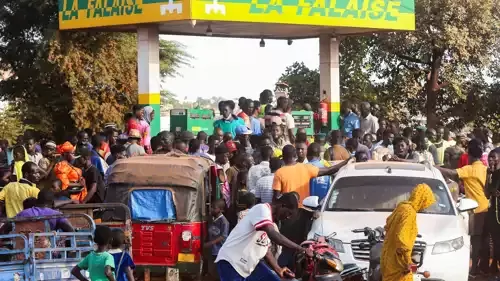 "صفقة سرية وطائرات ساقطة.. اسرار عسكرة مالي تثير أزمة مع الجزائر"