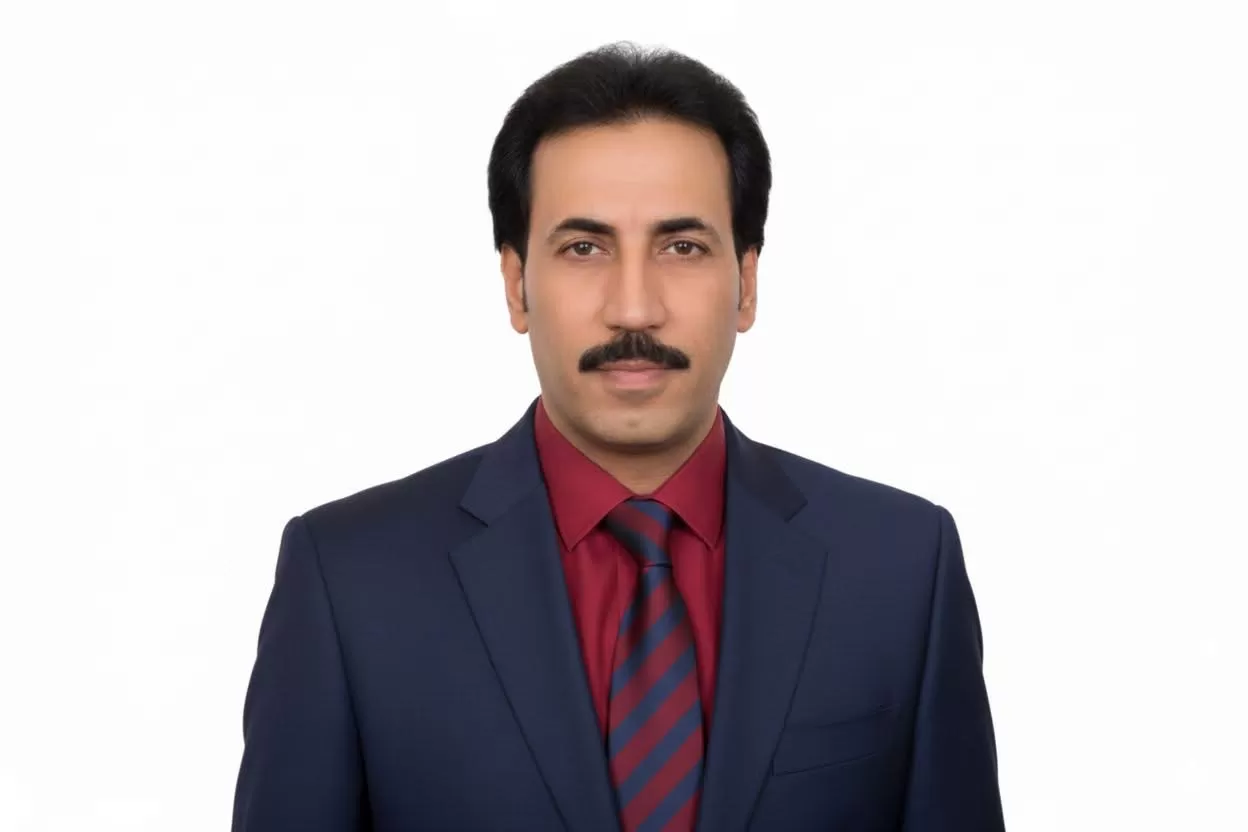 هاني البيض: إدارة الأزمة لا فرض الوقائع هو الخيار الآمن لليمن