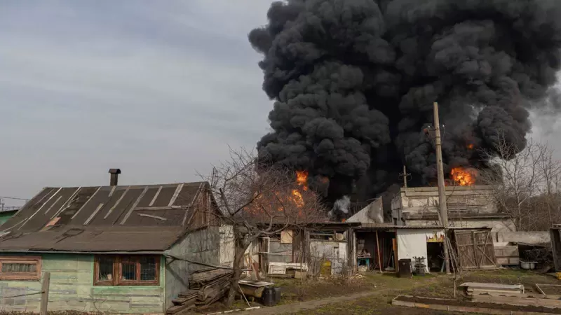 هجوم مسيّرات أوكراني يشعل موقعًا صناعيًا في تولا الروسية