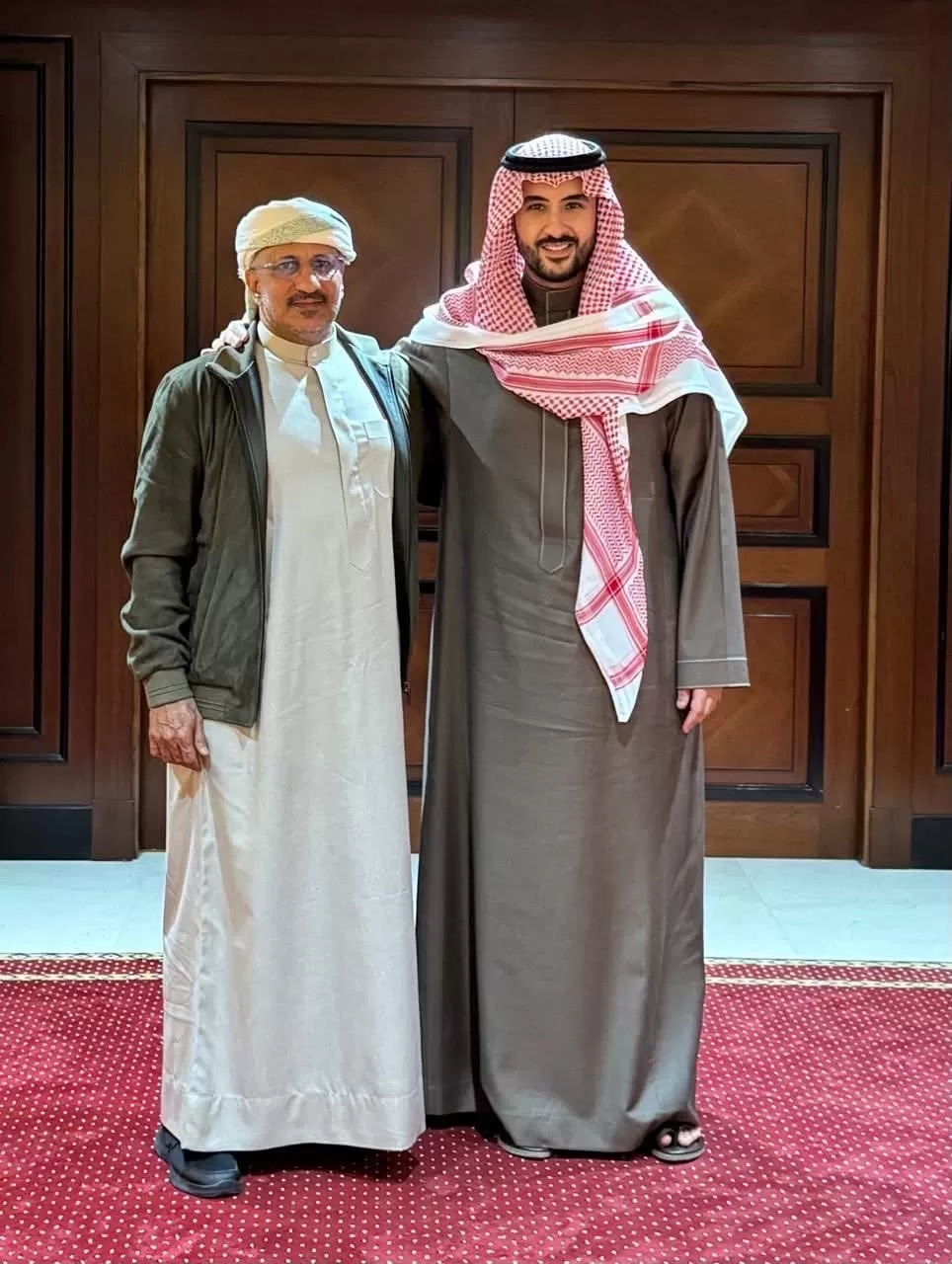 عاجل | طارق صالح يلتقي وزير الدفاع السعودي خالد بن سلمان